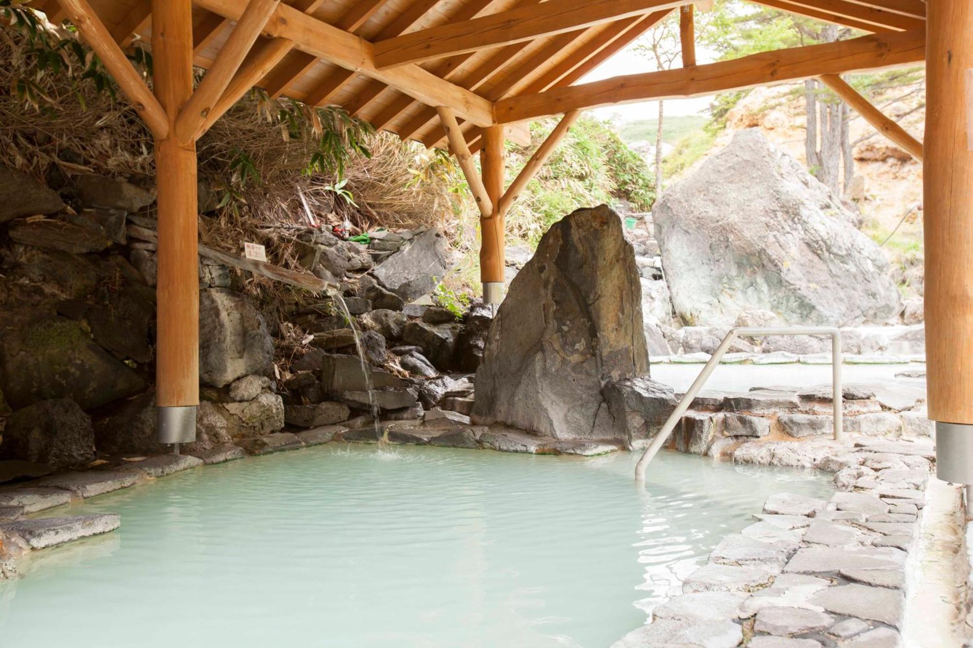 Manza Kogen Hotel Tsumagoi Buitenkant foto